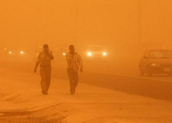 Irak'ta kum fırtınası: 400'den fazla kişi hastaneye kaldırıldı