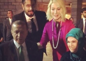 Isparta’da Melek Mosso’nun yerine yandaş Seda Sayan konser verecek