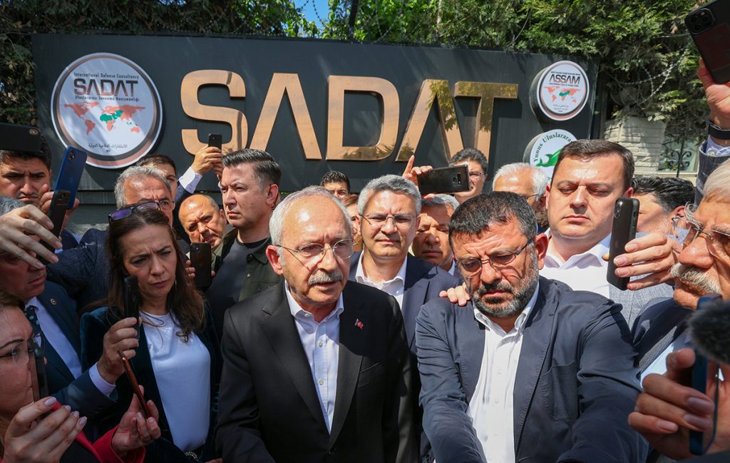 Kılıçdaroğlu, SADAT’ın önünde: SADAT, terörist yetiştiren paramiliter bir kuruluştur