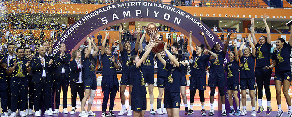 Kadınlar Basketbol Süper Ligi'nde şampiyon Fenerbahçe Safiport