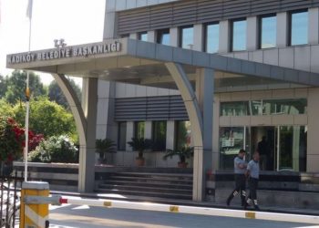 Kadıköy Belediyesi'ne yönelik operasyonda 124 kişi için tutuklama talebi