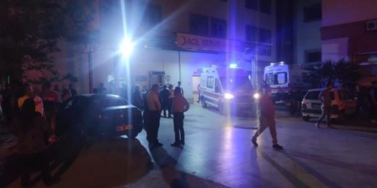 Kamyonetin altında kalan 2 yaşındaki Recep Tayyip, yaşamını yitirdi