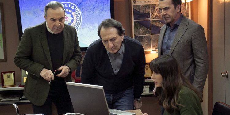 Kanal D'nin 'Arka Sokaklar' dizisinde 'göçmen' sözcüğü sansürlendi