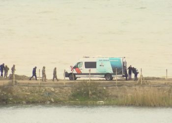 Karadeniz sahilinde patlama sesi ekiplere mayın arattı