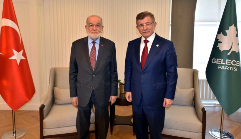 Karamollaoğlu’ndan Davutoğlu’na ziyaret