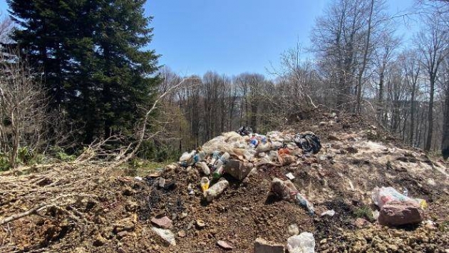 Kartepe'nın karı eriyince ayıp ortaya çıktı: Çöptepe