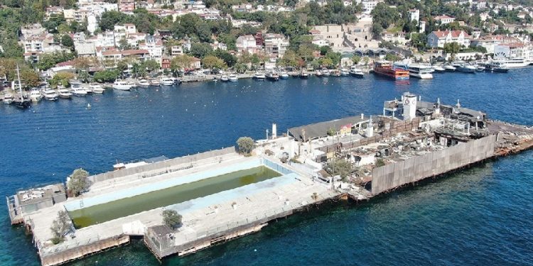 Katarlıların Galatasaray Adası’na talip olduğu iddiası camiayı ayağa kaldırdı
