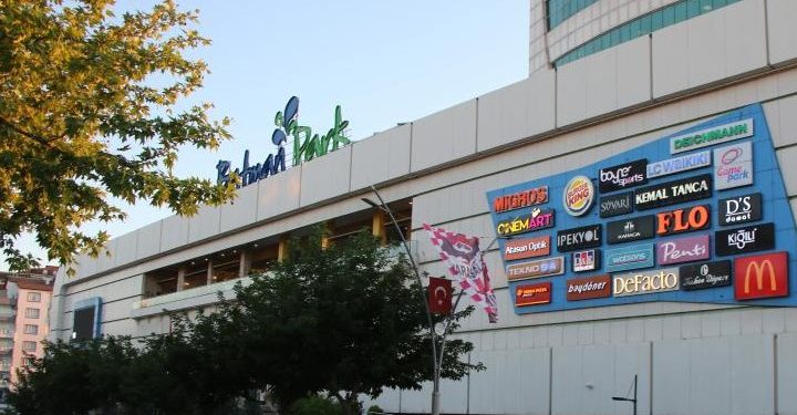 Kayyım 635 milyonluk AVM’yi 150 milyona AKP’lilere sattı