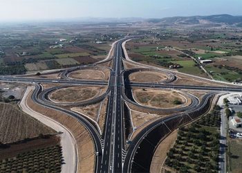 Kazanç kapısı görülen kamu ihaleleri müteahhitler için iflas riskine dönüştü