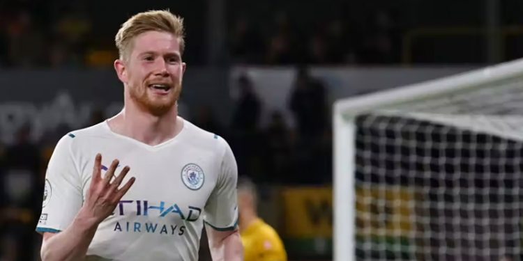 Kevin de Bruyne 4 gol attı, Manchester City şampiyonluk yolunda hata yapmadı