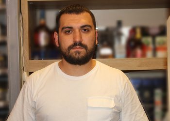 Kocaeli'de tekel bayilerinin zam tepkisi: Artık para kazanamıyoruz ve batmaya doğru ilerliyoruz