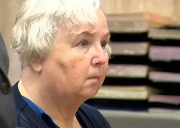 'Kocanı Nasıl Öldürürsün?' kitabının yazarı kocasını öldürdüğünü itiraf etti