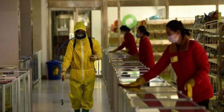 Kuzey Kore'de Covid alarmı: 1 milyondan fazla kişi virüse yakalanmış olabilir