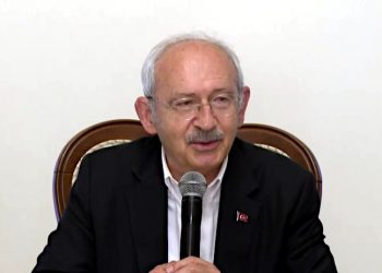 Kılıçdaroğlu 12 Eylül anısını anlattı: Yolda askerler durdurdu...