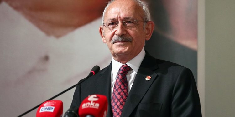 Kılıçdaroğlu'ndan İstanbul'un fethinin yıl dönümü için kutlama mesajı