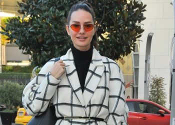 Lüks yaşamı eleştirilen Yasemin Özilhan’dan eleştirilere yanıt: Peynir ve süt de pahalı