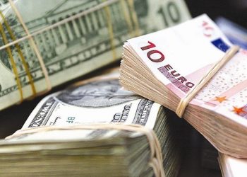 Mahfi Eğilmez: Merkez Bankası rezervlerini erittiğiyle kalıyor