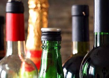 Mahkeme 22.00'den sonra içki satan tekel bayisine verilen cezayı iptal etti