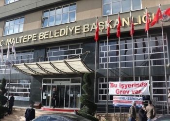 Maltepe Belediyesi'ne rüşvet operasyonunda 19 kişi adliyeye sevk edildi
