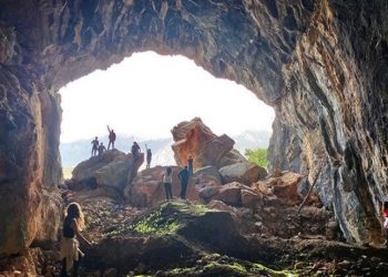 Mağara kilise, kaçak kazılarla talan edildi