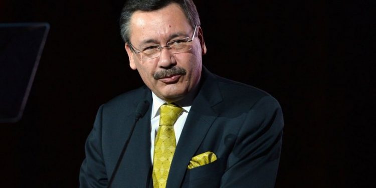 Melih Gökçek'e yargıdan kötü haber: Tazminata mahkum edildi