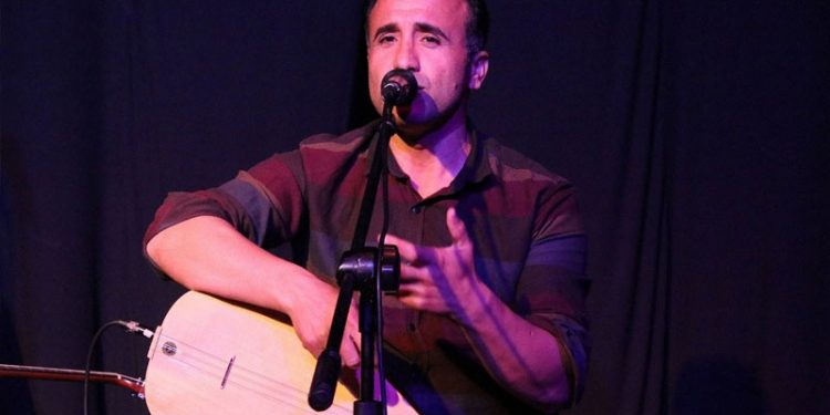 Mem Ararat konseri 'kamu güvenliği' gerekçesiyle iptal edildi