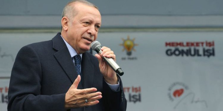 Metropoll anketi: Erdoğan'ın görev onayı arttı