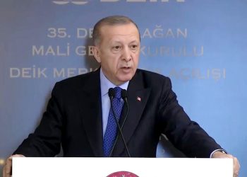 Metropoll’e göre, Erdoğan’ın görev onayı 1 ayda 2,3 puan arttı!