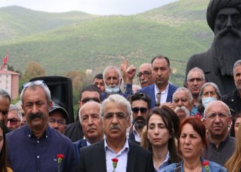 Mithat Sancar Dersim Katliamı anmasına katıldı: Adalete giden yol hakikatten geçer
