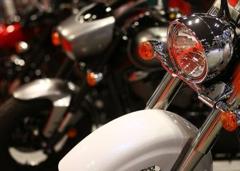 Motosiklette arz sıkıntısı; ikinci el fiyatı sıfırı geçti