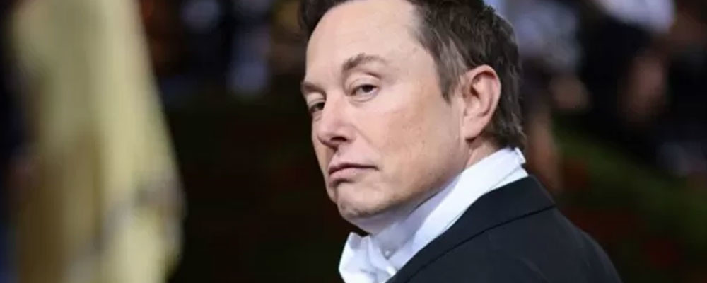 Musk, 'sahte hesap' açıklamasıyla sosyal medya devini daha ucuza mı almaya çalışıyor?