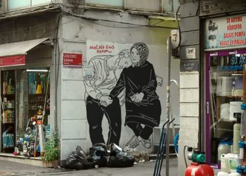 Mustafa Enis Durak, İstanbul sokaklarında!