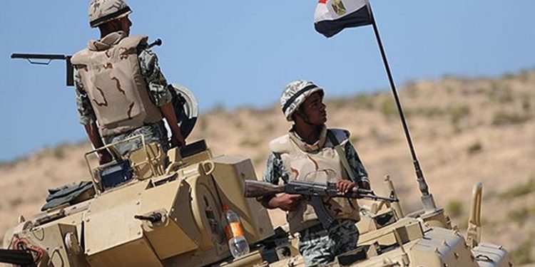 Mısır ordusuna silahlı saldırı: Mısır Silahlı Kuvvetleri'nden 4 personel hayatını kaybetti