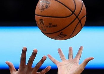 NBA Doğu Konferansı finalinde Celtics, Heat karşısında seriyi 1-1'e getirdi