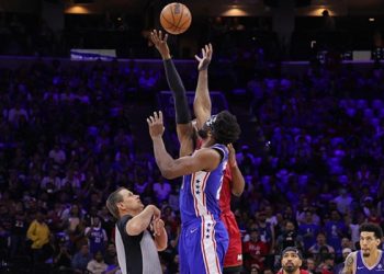 NBA Doğu Konferansı'nda ilk finalist Miami Heat