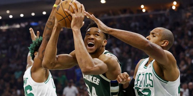 NBA'de Boston Celtics ve Dallas Maverics finale çıktı