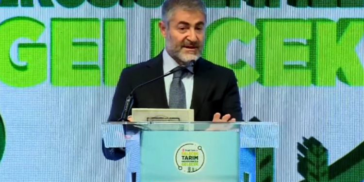 Nebati: Enflasyonist ortamı fırsatçılığa çevirenlere müsamaha göstermeyeceğiz