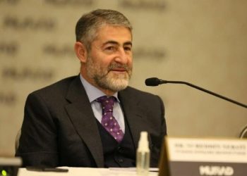 Nebati, 'TL'nin daha ineceği yer yok' demişti