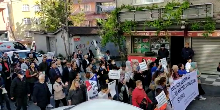 Okmeydanı'nda halk kentsel dönüşüme karşı sokağa çıktı