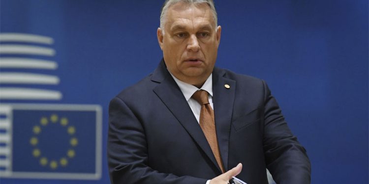 Orban: Rusya'ya petrol yaptırım önerisini destekleyemeyiz