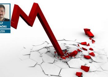Otokrasinin ekonomisi dikiş tutmadı