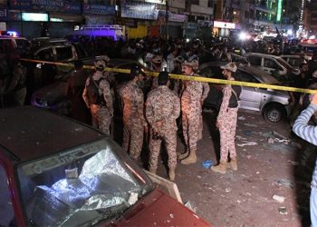 Pakistan'da bombalı saldırı: 1 ölü, 12 yaralı