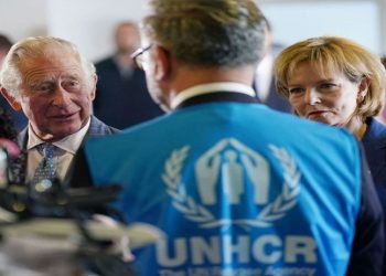 Prens Charles Ukraynalı mültecileri ziyaret etti