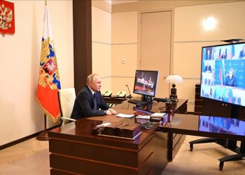 Putin, Rusya Güvenlik Konseyi'nde Finlandiya ve İsveç'in NATO'ya başvuru gündemini değerlendirdi