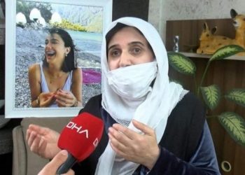 Pınar G&uuml;ltekin&rsquo;in annesine kızının katiline hakaret ettiği gerek&ccedil;esiyle hapis istemi