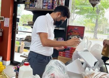Reza Zarrab markette alışveriş yaparken görüntülendi