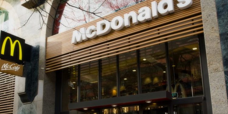 Rus iş insanı, ülkedeki tüm McDonald's şubelerini satın aldı