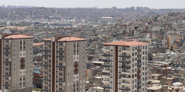Ruslardan yoğun ilgi var; konut satışları yıllık bazda yüzde 39 arttı