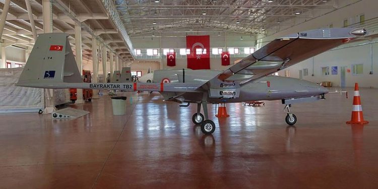 Rusya, Odessa'da Bayraktar SİHA'larının bulunduğu bir hangarı vurdu