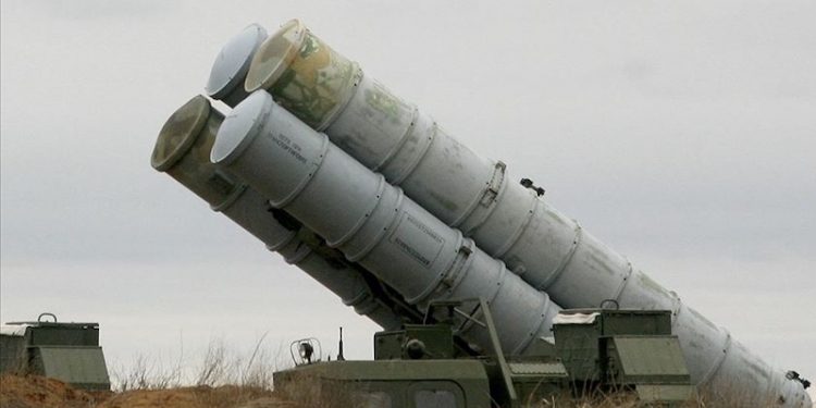 Rusya Savunma Bakanlığı: Ukrayna'nın iki S-300 füze sistemini vurduk